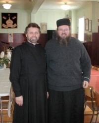 Будущий митрополит всея Америки и Канады Иона с о. Анатолием, будущим настоятелем нашего храма в стенах Свято-Арсениевского Института. Виннипег, Великий пост 2005 г.