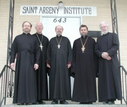 Преподаватели института